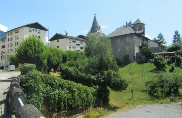 Ugine, 15 juillet 2018. Lieu d’origine des frères Gallois ; aucune demeure familiale n’est identifiée dans cette vue.