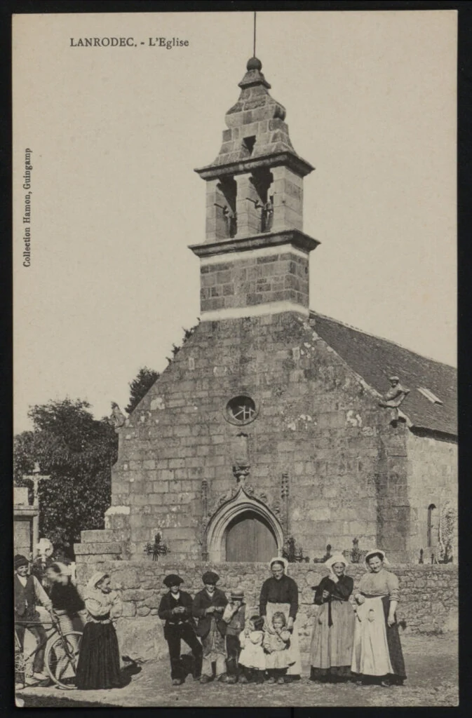 Carte postale de l’église de Lanrodec, Hamon, entre 1904 et 1908